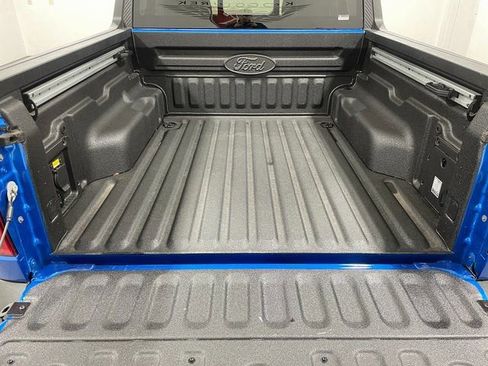 New 2025 Ford Maverick Lariat w/ Black Appearance Package image 25