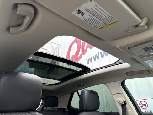 Used 2022 Buick Envision Preferred image 38