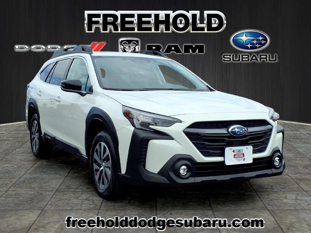 Certified 2024 Subaru Outback Premium AWD/4WD image 1