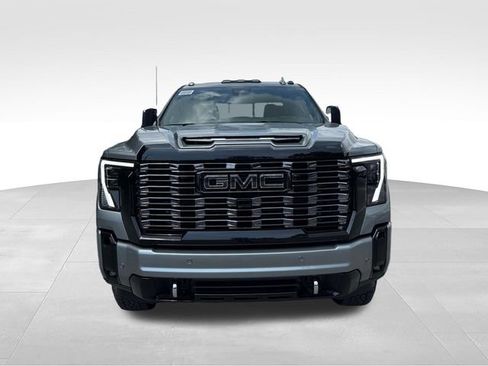 New 2026 GMC Sierra 2500 Denali Ultimate AWD/4WD image 8