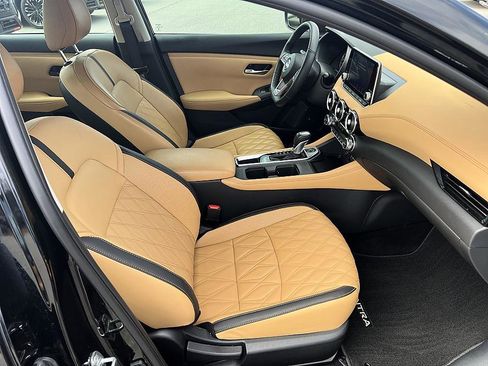 Certified 2025 Nissan Sentra SV w/ SV Premium Package image 17