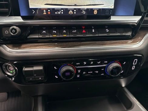 New 2026 Chevrolet Silverado 1500 LT Trail Boss w/ LT Trail Boss Premium Package AWD/4WD image 21