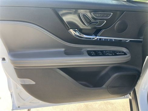 Used 2023 Lincoln Corsair FWD w/ Equipment Group 101A image 22