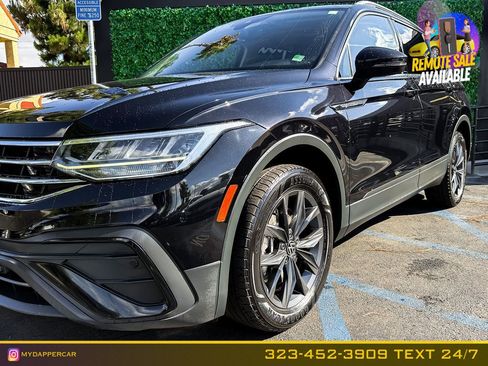 Used 2022 Volkswagen Tiguan SE FWD image 2