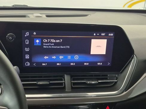 Used 2025 Chevrolet Trax ACTIV w/ Driver Confidence Package FWD image 25