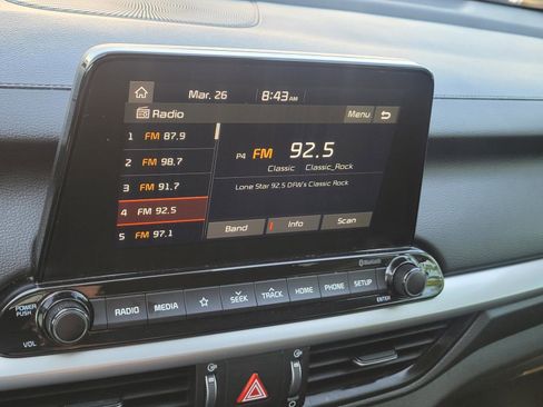 Used 2021 Kia Forte Sedan image 11