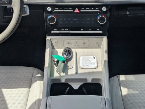 New 2026 Hyundai Santa Fe Calligraphy FWD image 13