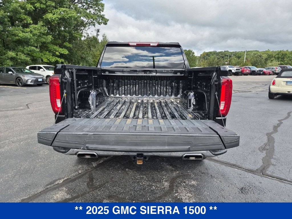 Used 2025 GMC Sierra 1500 SLT w/ SLT Premium Package AWD/4WD image 30