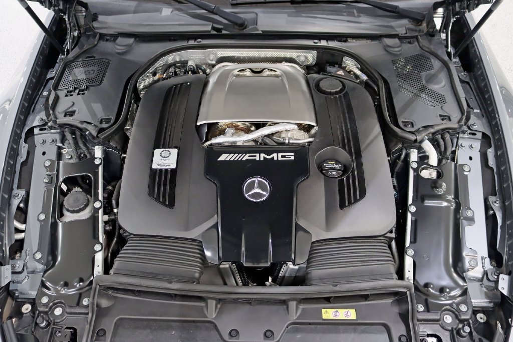 Used 2023 Mercedes-Benz SL 63 AMG 4MATIC image 40