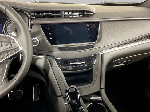 New 2026 Cadillac XT5 Sportv image 13