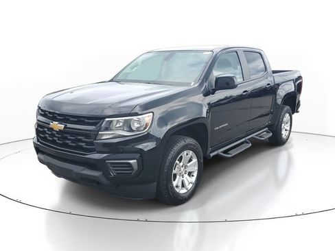Certified 2022 Chevrolet Colorado LT AWD/4WD image 2