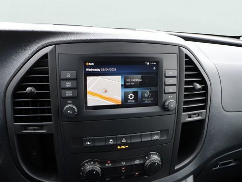Used 2023 Mercedes-Benz Metris Passenger image 23