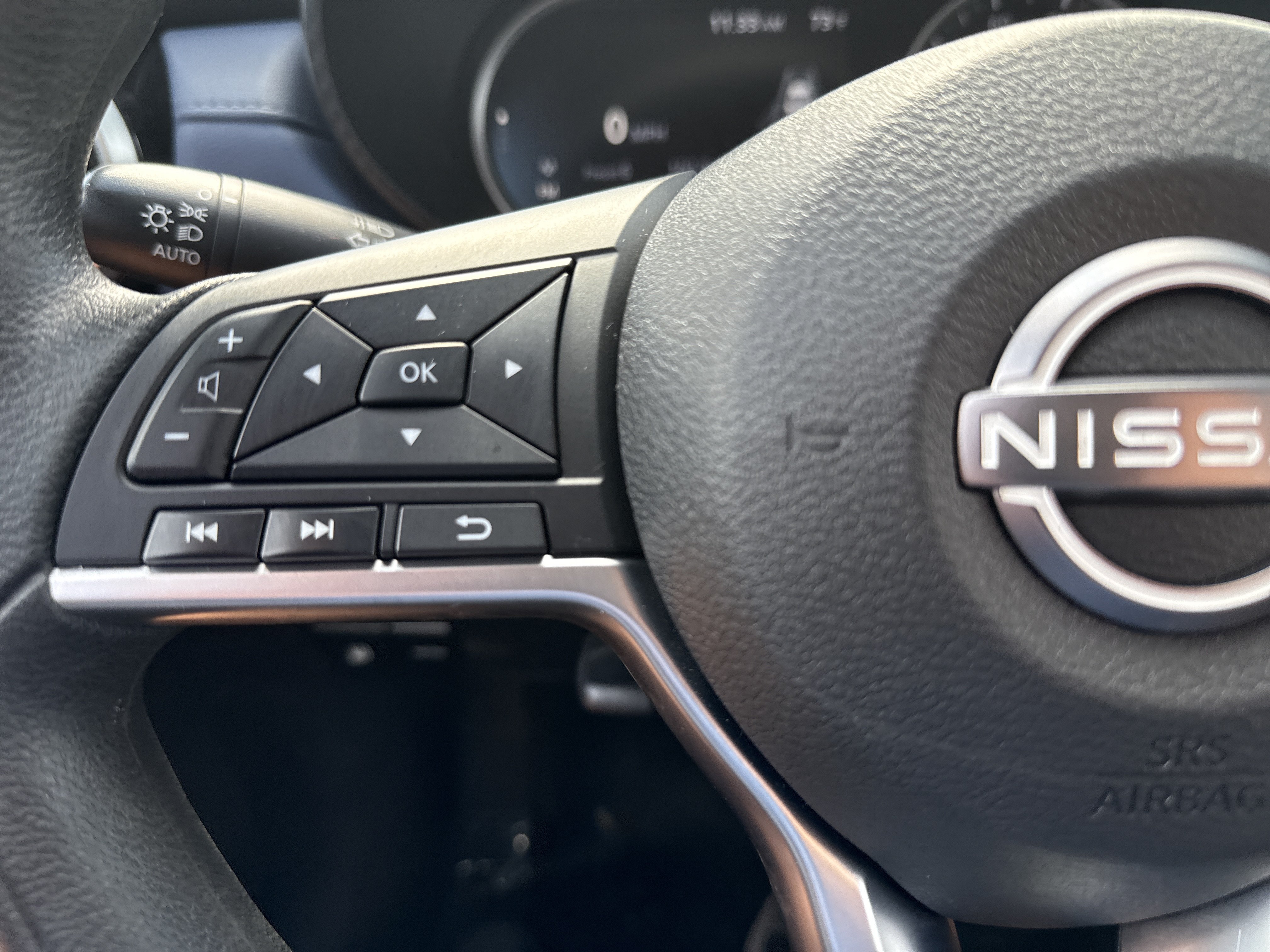 Used 2024 Nissan Versa SV w/ Trunk Package FWD image 21