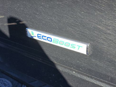 Used 2011 Ford F150 XLT w/ XLT Chrome Pkg image 3