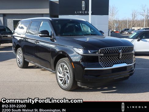 New 2025 Lincoln Navigator L Reserve image 1