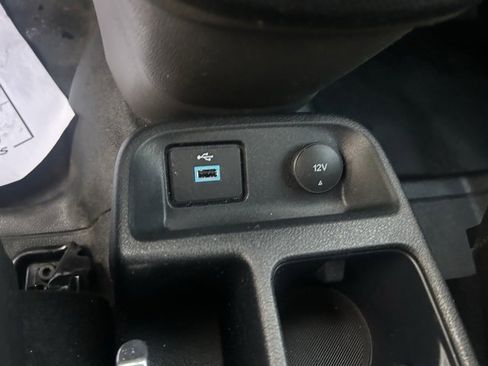 Used 2023 Ford Transit Connect XL image 30