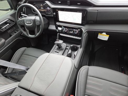 New 2026 GMC Sierra 1500 AT4X w/ LPO, Black Badging Package AWD/4WD image 31