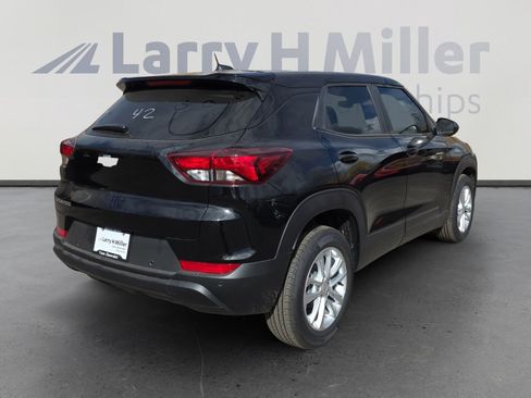 New 2026 Chevrolet TrailBlazer LS image 5