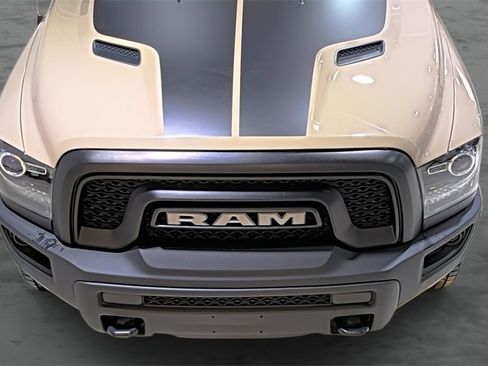 Used 2019 RAM 1500 Classic Warlock image 16