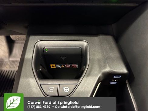 Used 2023 Toyota Crown Platinum image 24