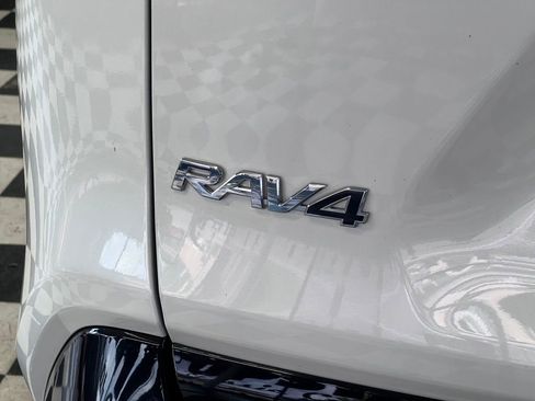 Used 2020 Toyota RAV4 XSE image 44