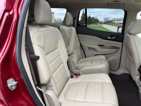 Used 2017 GMC Acadia Denali w/ Technology Package AWD/4WD image 34