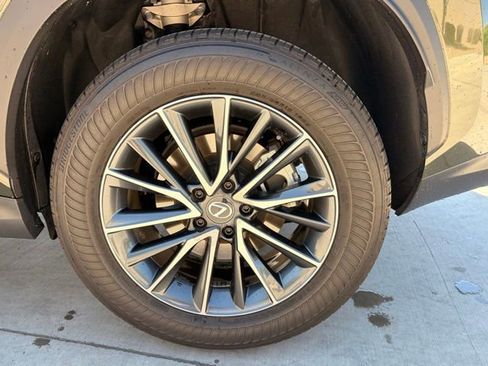 Used 2025 Lexus NX 250 FWD w/ Premium Package image 8