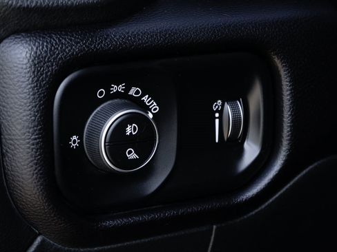 Used 2023 RAM 2500 Big Horn w/ Level 1 Equipment Group image 19