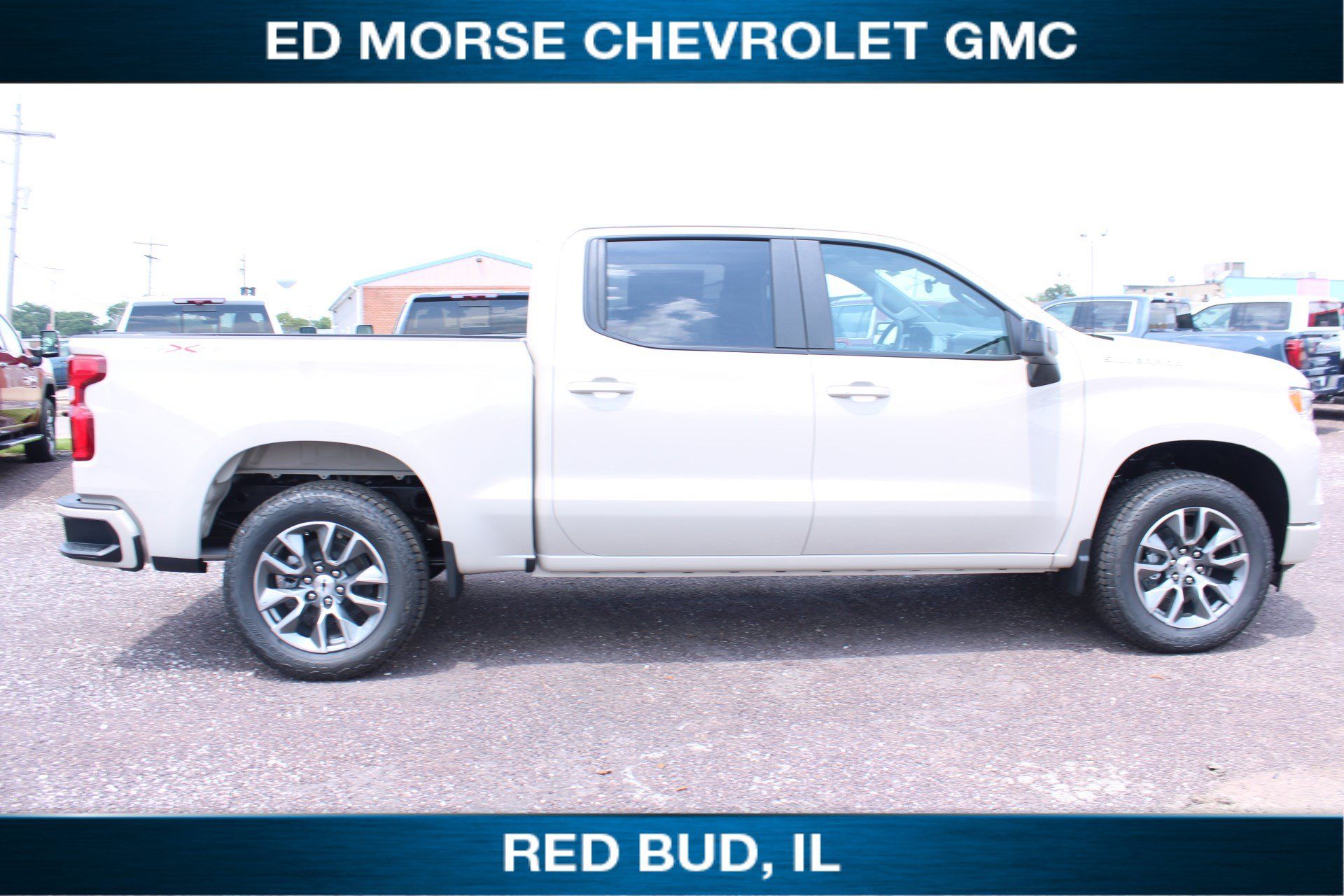 New 2026 Chevrolet Silverado 1500 RST w/ Convenience Package II AWD/4WD image 2