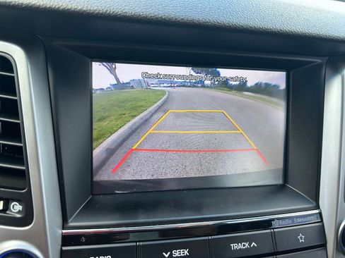 Used 2018 Hyundai Tucson Value FWD image 26