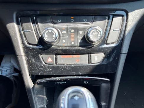 Used 2019 Buick Encore Sport Touring FWD image 19