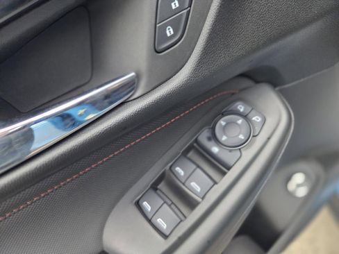 Certified 2025 Chevrolet TrailBlazer RS w/ Convenience Package image 24