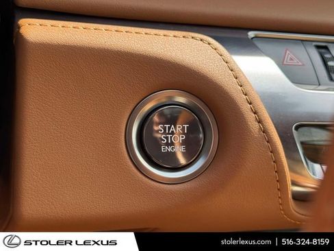Used 2023 Lexus LC 500 Convertible w/ Touring Package RWD image 32