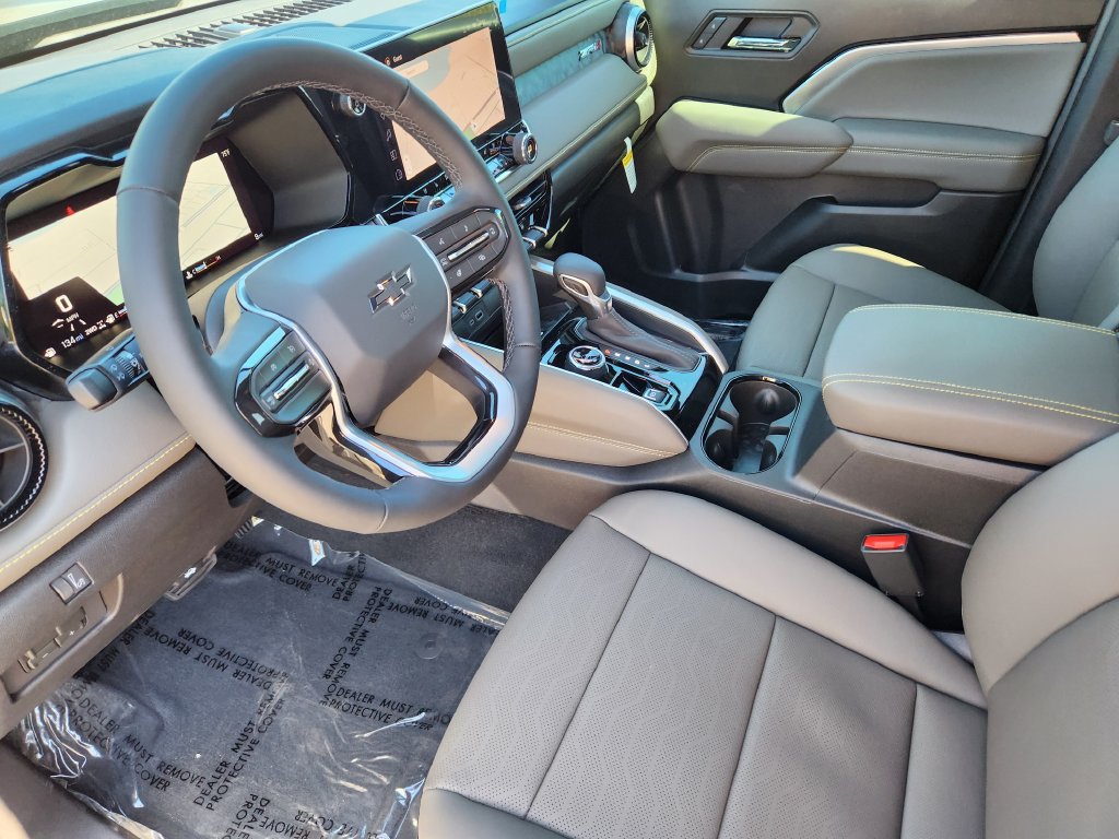 New 2026 Chevrolet Colorado ZR2 w/ Technology Package AWD/4WD image 8