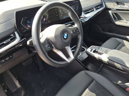 Used 2026 BMW X2 xDrive28i AWD/4WD image 10