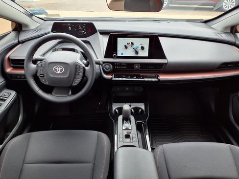 Certified 2026 Toyota Prius Plug-In Hybrid FWD image 11