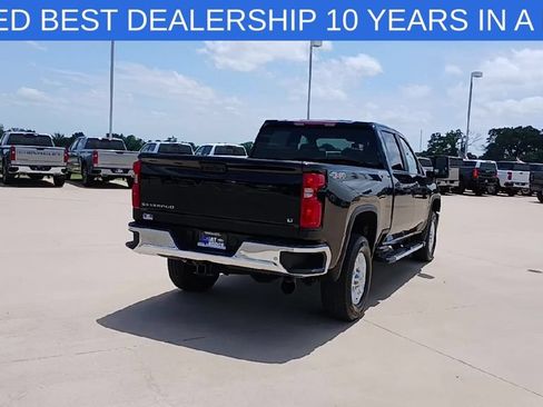 Used 2025 Chevrolet Silverado 3500 LT w/ Safety Package AWD/4WD image 8