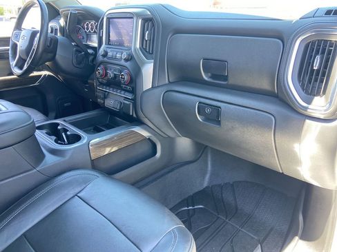 Used 2019 Chevrolet Silverado 1500 LT Trail Boss AWD/4WD image 24
