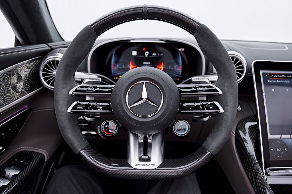 Used 2025 Mercedes-Benz SL 63 AMG 4MATIC image 50