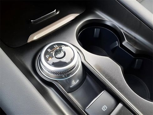 Used 2025 Ford Explorer Active w/ Active Comfort Package image 23