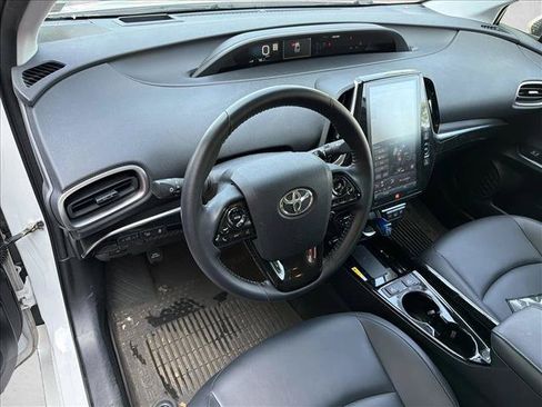 Used 2021 Toyota Prius Prime Limited FWD image 13