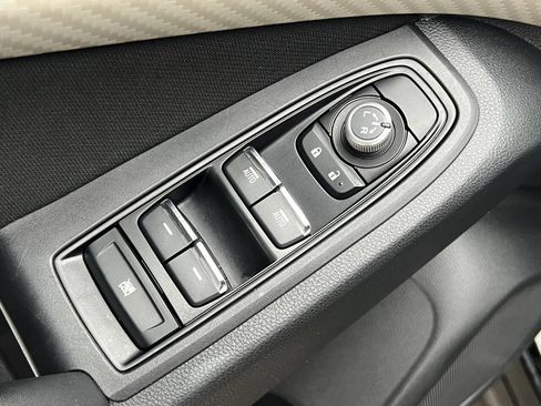 Used 2020 Subaru Ascent Premium image 16