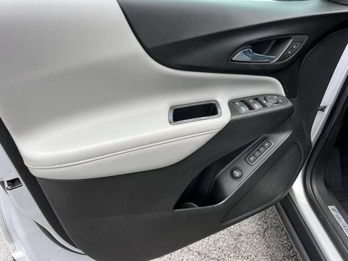 Used 2020 Chevrolet Equinox Premier AWD/4WD image 8