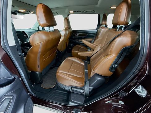 Used 2024 Subaru Ascent Touring image 17