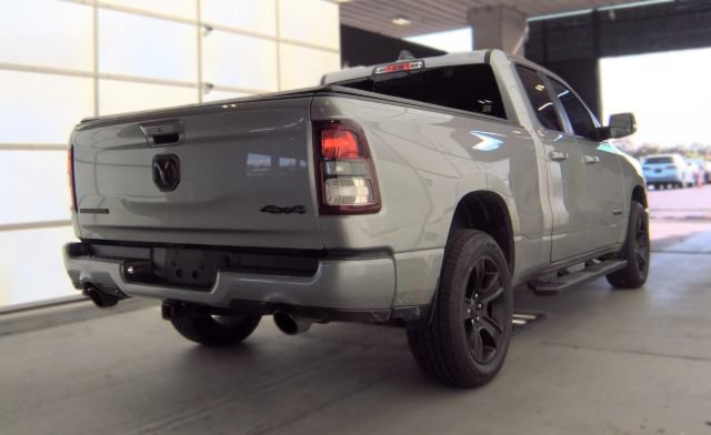 Used 2022 RAM 1500 4x4 Quad Cab image 3