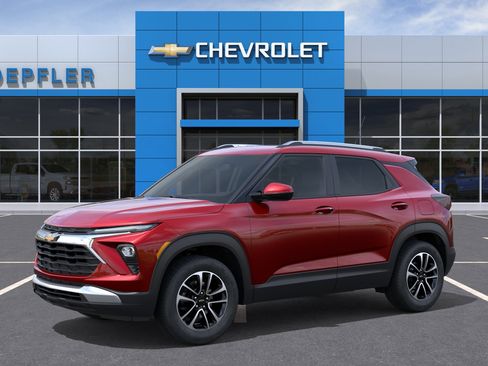 New 2026 Chevrolet TrailBlazer LT w/ Convenience Package AWD/4WD image 2