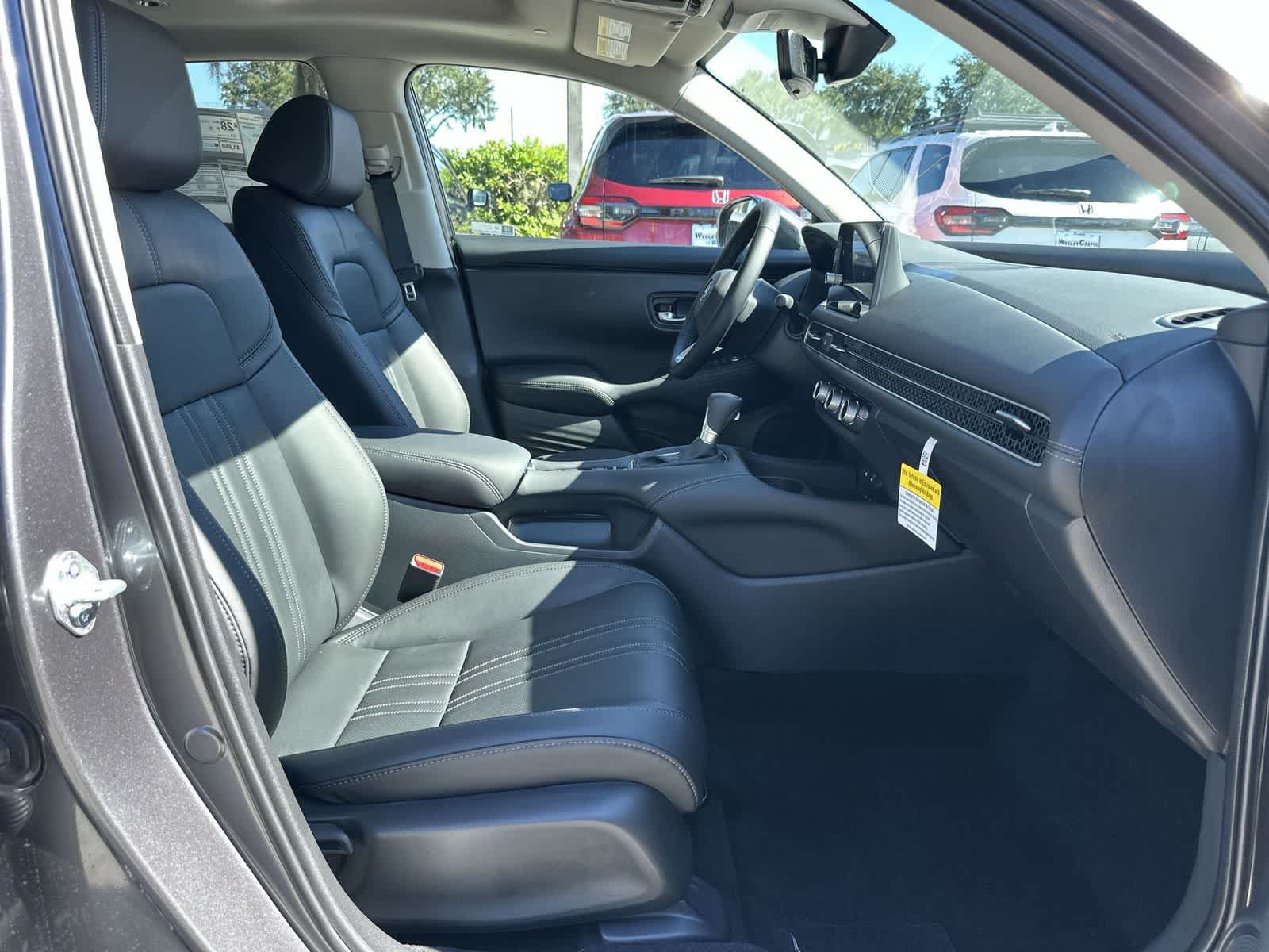 New 2027 Honda HR-V EX-L image 17