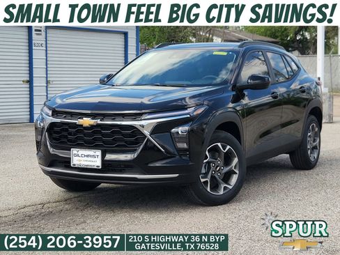 New 2026 Chevrolet Trax LT w/ Driver Confidence Package image 1