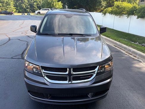 Used 2018 Dodge Journey SE FWD image 31