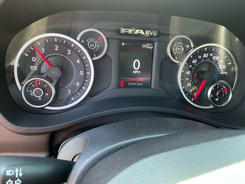 Used 2026 RAM 2500 Big Horn AWD/4WD image 26